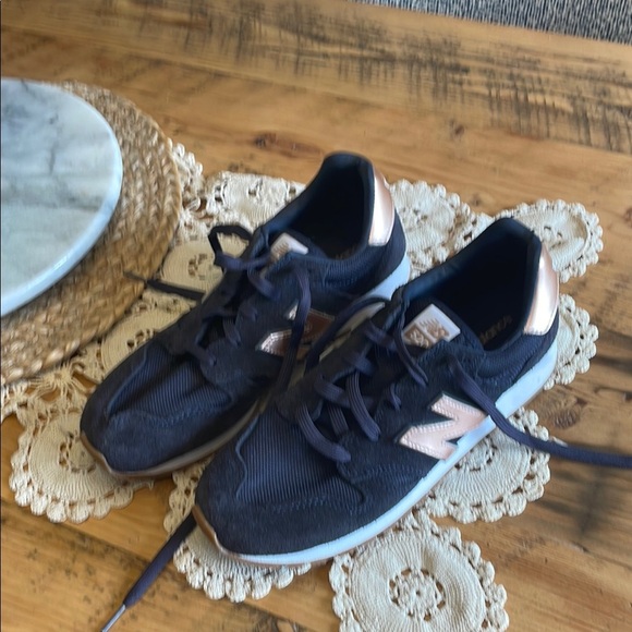 New Balance Shoes - New Balance Blue and Pink Sneakers Athletic Design